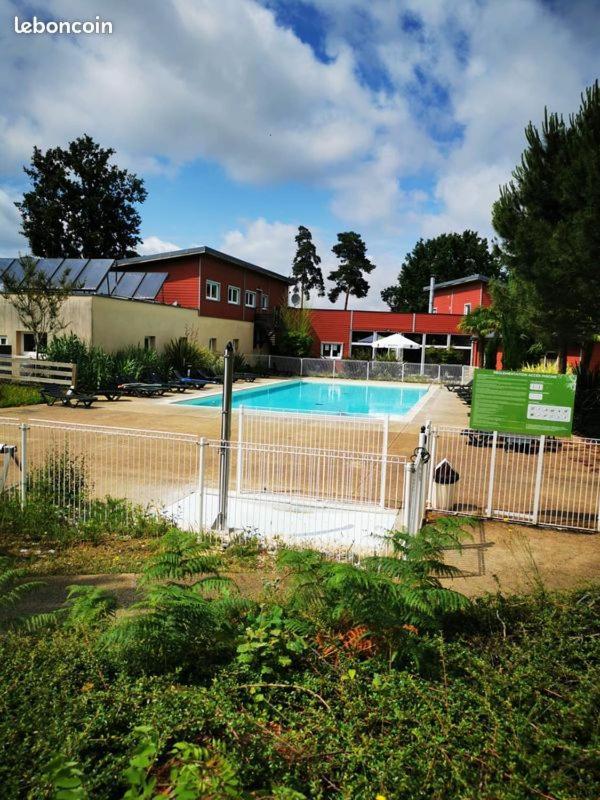 Vacances Ou Cnpe - Appart 2-3 Pers - Le Relais Du Plessis - Richelieu Chaveignes Eksteriør bilde